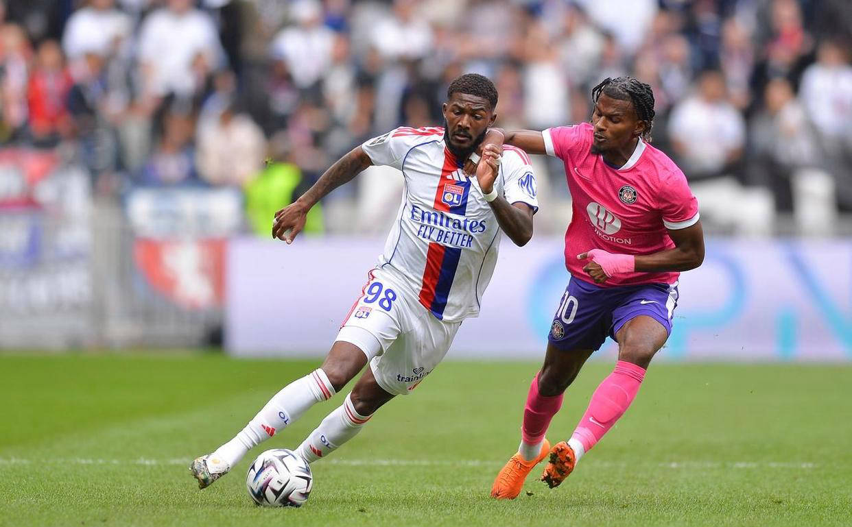 法甲第2里昂不敌第11图卢兹，96分钟绝杀遭逆袭